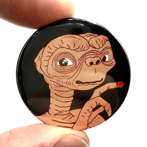 ET button pin badge